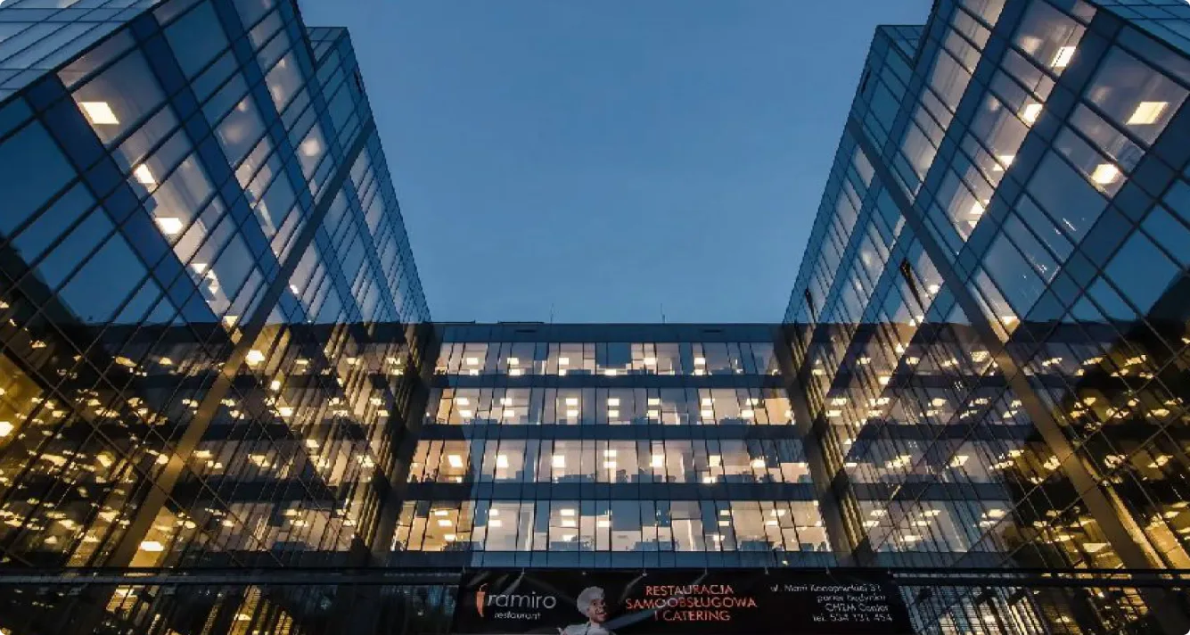 MB-SR50N facade — modern architecture